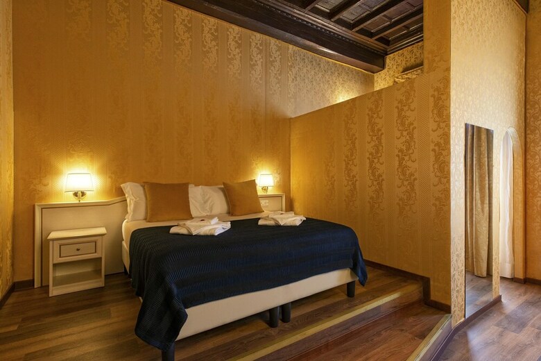 Hotel Canova Rooms In Spanish Steps