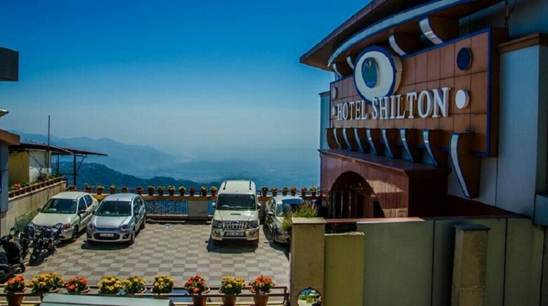 Hotel Shilton By Royal Collection