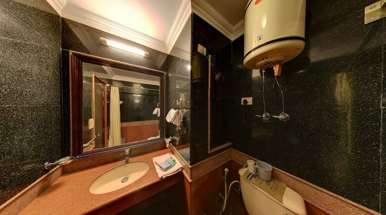 Hotel Shilton By Royal Collection