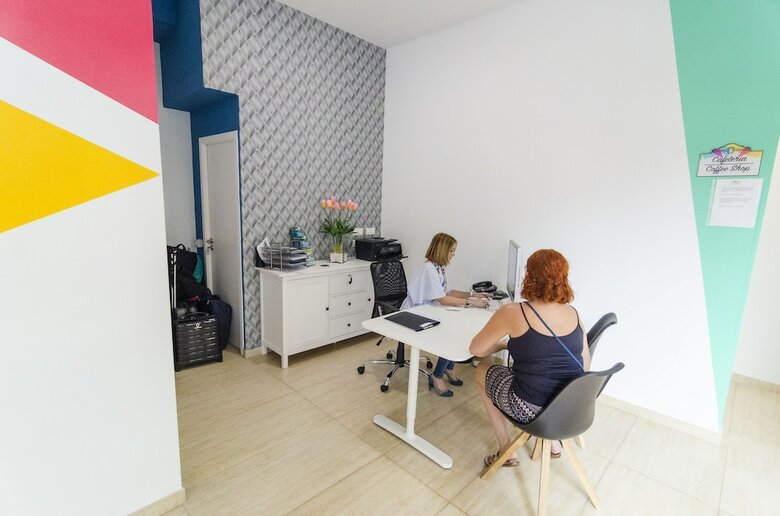 Hostal La Fabrica Urban Hostel