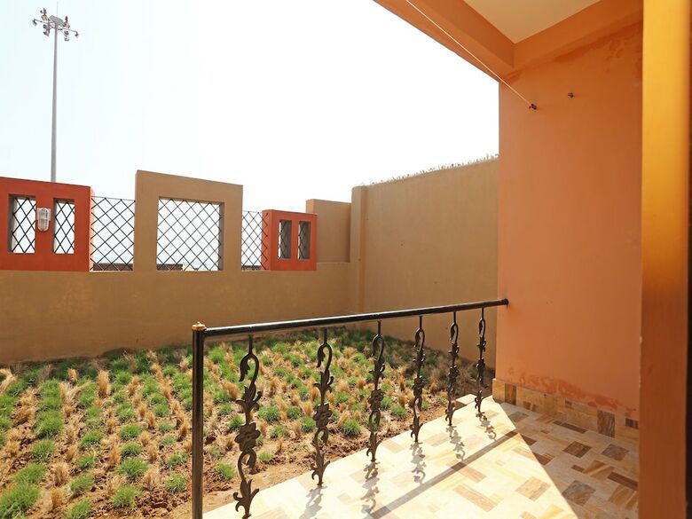 Hotel Oyo 9958 Laxmi Resort