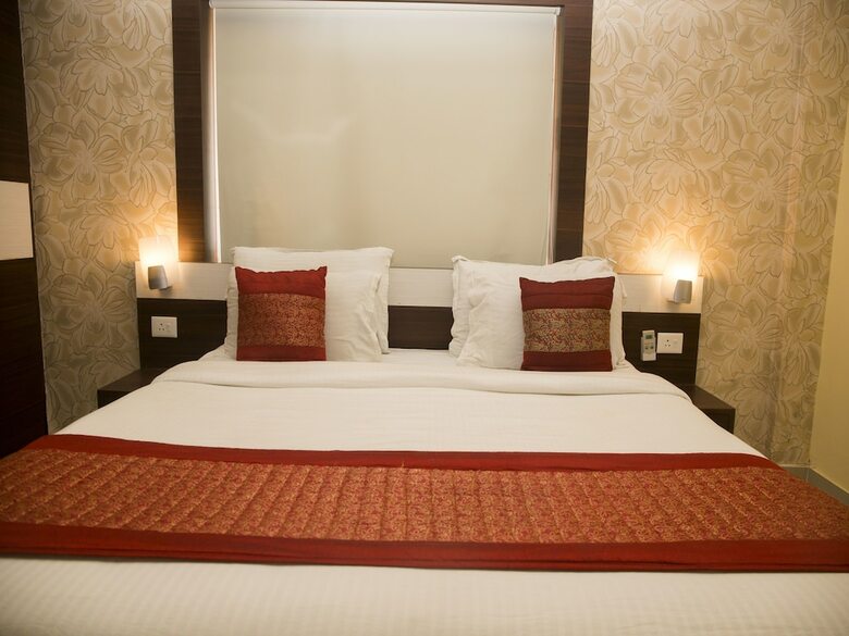 Hotel Oyo 7637 Near Lighthouse
