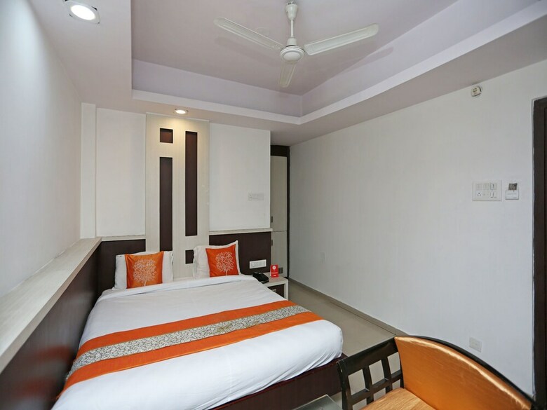 Oyo 4312 Hotel Park Street