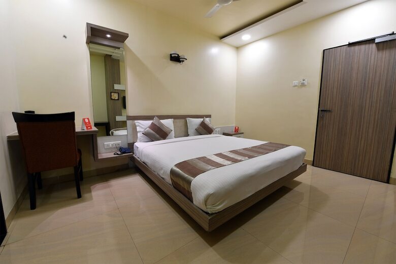 Oyo 4155 Hotel The Sudesh