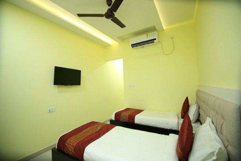 Oyo 4154 Hotel Pearl