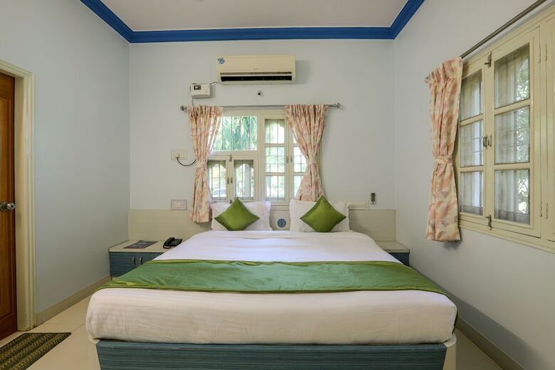 Hotel Oyo 10031 Wind Chimes Boutique Guest House