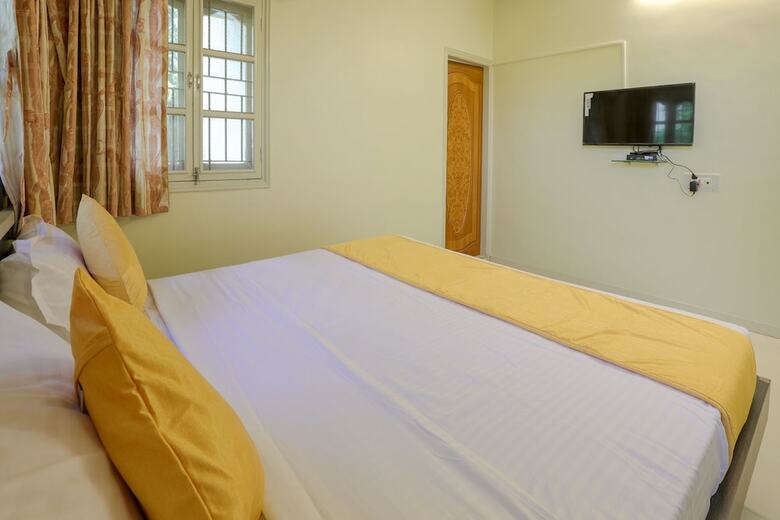 Hotel Oyo 10031 Wind Chimes Boutique Guest House