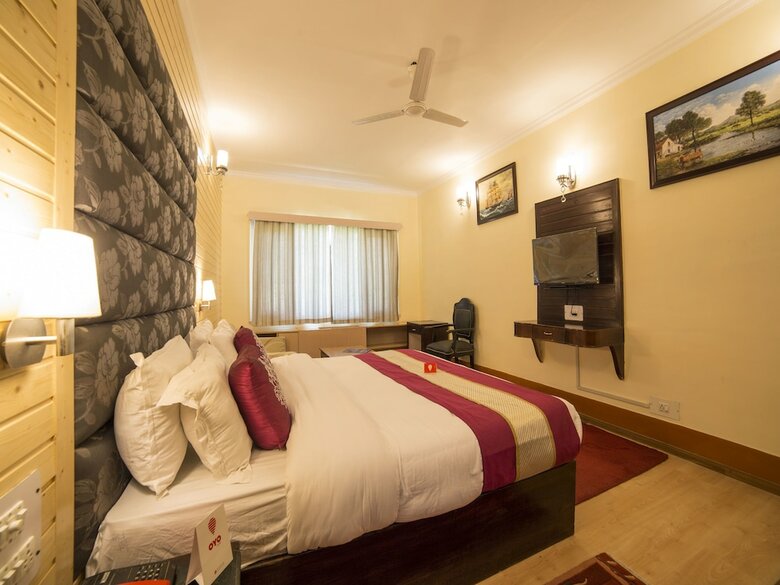 Oyo 5174 Hotel Pamposh
