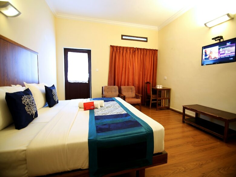 Oyo 2887 Hotel Sn International
