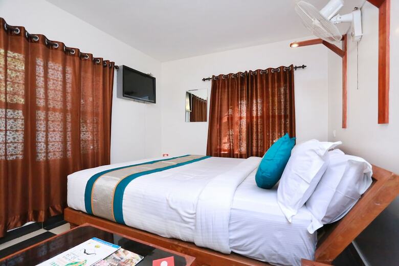 Oyo 10783 Hotel River Moon