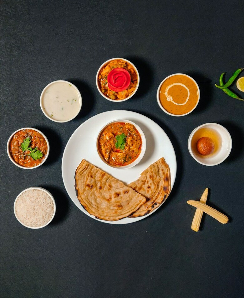 Oyo 6637 Hotel Bvn Grand