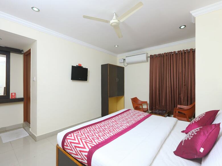Oyo 9349 Hotel Swaagat Residency
