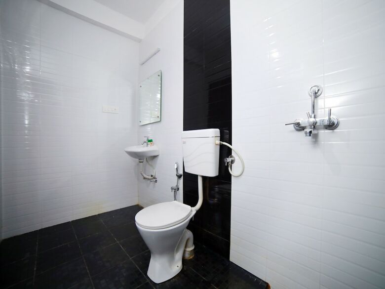 Hotel Oyo 8420 Elite Inn