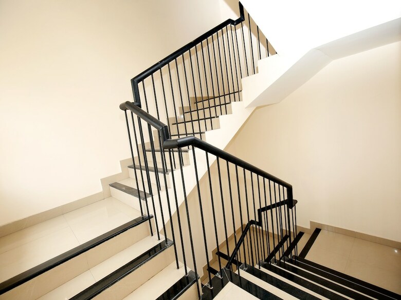 Oyo 10051 Hotel Tyche Stays