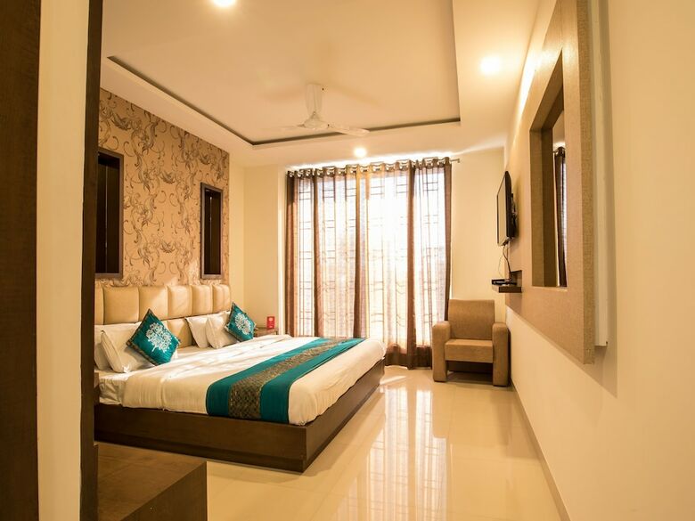 Oyo 4119 Hotel King Palace