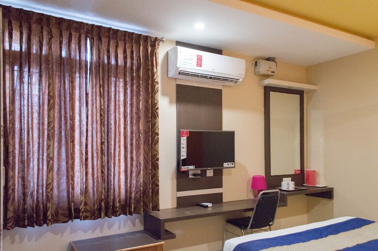 Oyo 5130 Hotel Raks