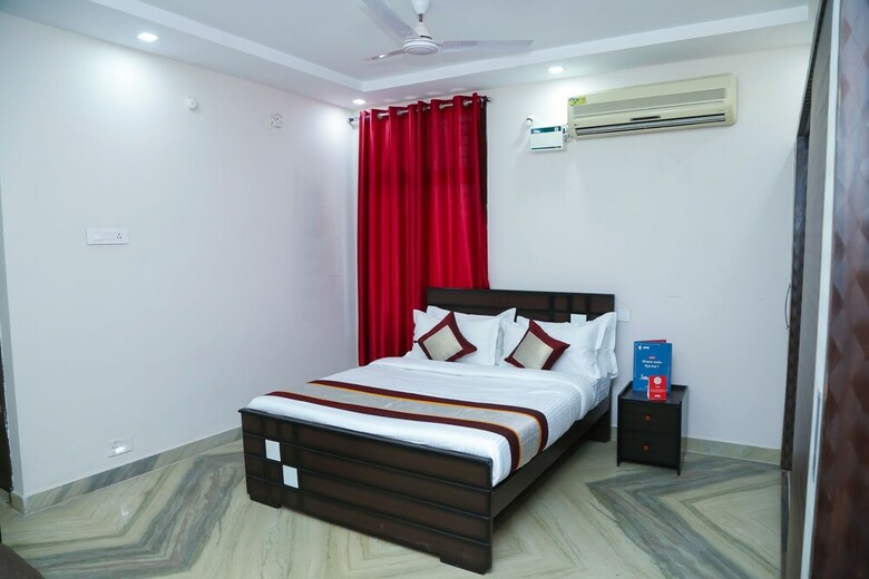 Hotel Oyo 9226 Near Railway Station