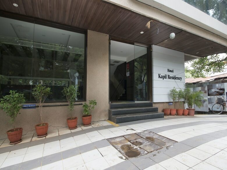 Oyo 3716 Hotel Kapil Residency