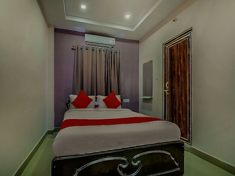 Hotel Oyo 8929 Home Stay Siddhartha Residency