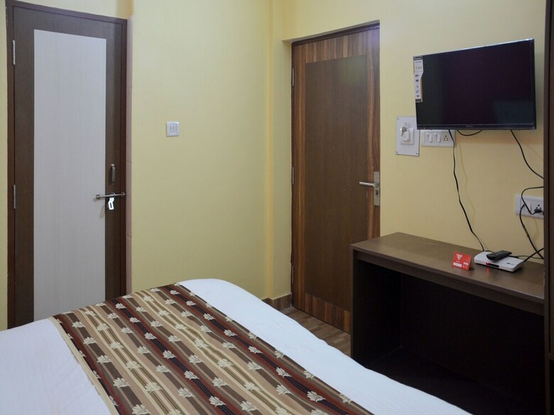 Oyo 9832 Hotel Bleue Mont