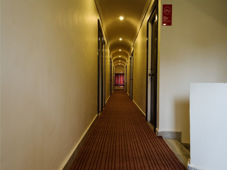 Oyo 9759 Hotel Western Park