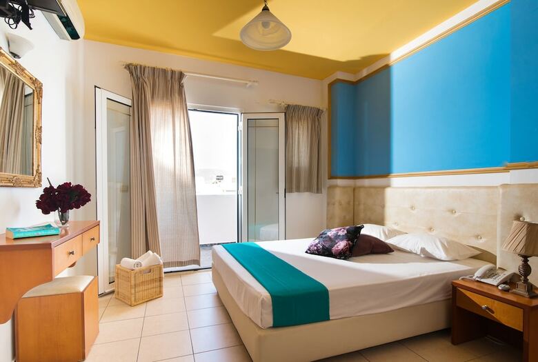Apartamentos Yiannis Manos