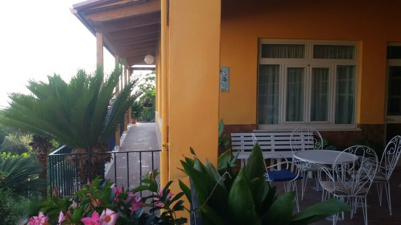 Hotel La Villa Pina