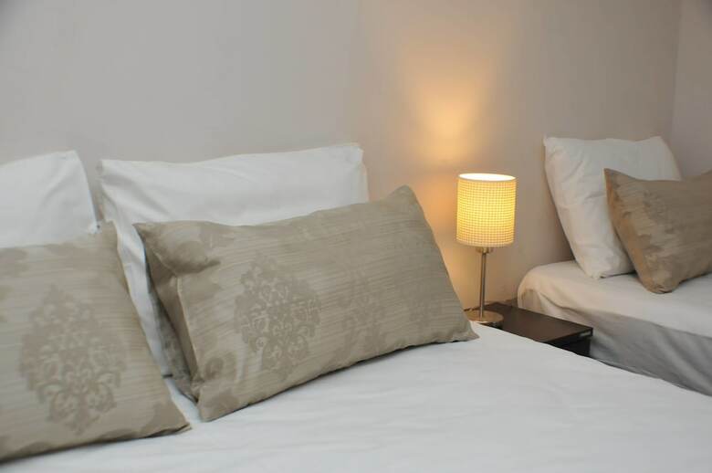 M-club Hotel