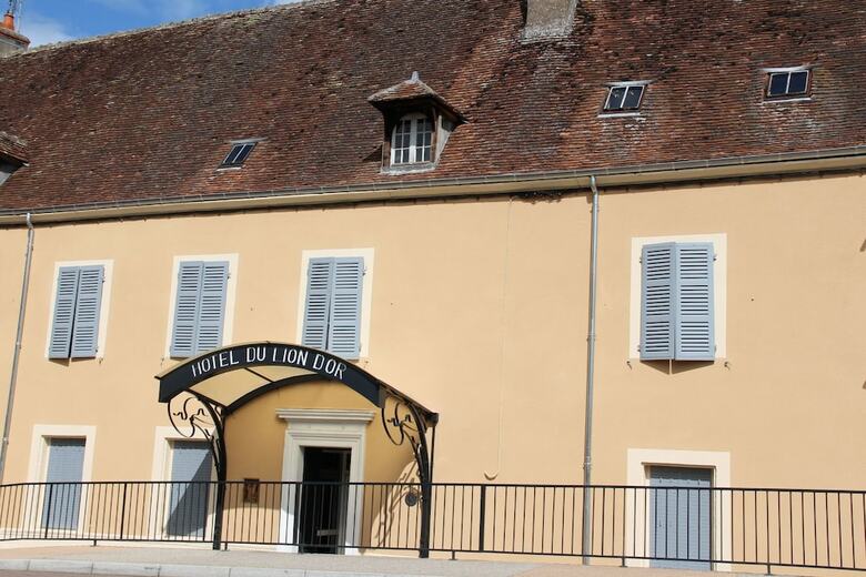 Hotel H�tel Du Lion D'or