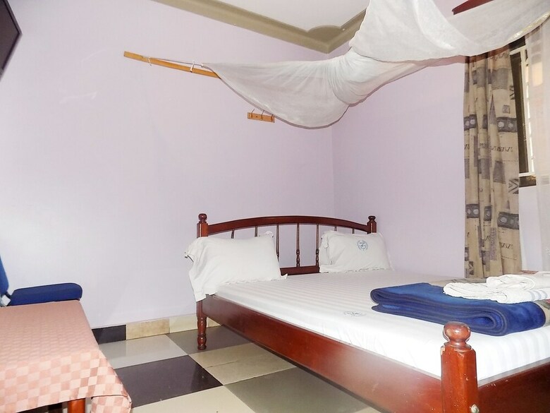 Hotel Rosama Guest House