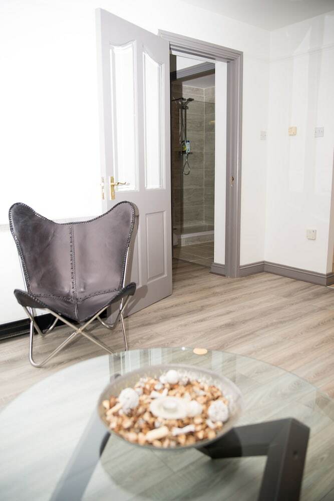 Luxury Executive Serviced Apartment