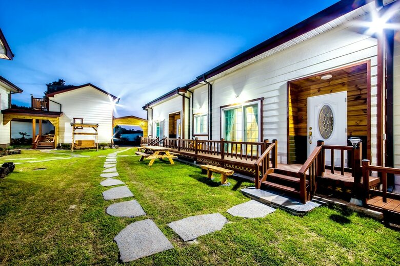Hotel Dreaming Jeju Pension