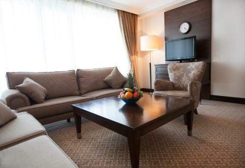 Chinar Hotel & Spa