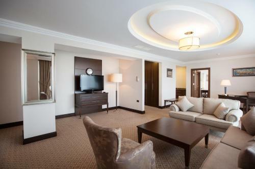 Chinar Hotel & Spa