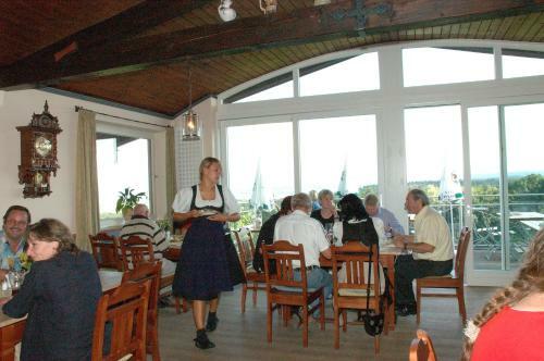 Hotel Zur Sch�nen Aussicht