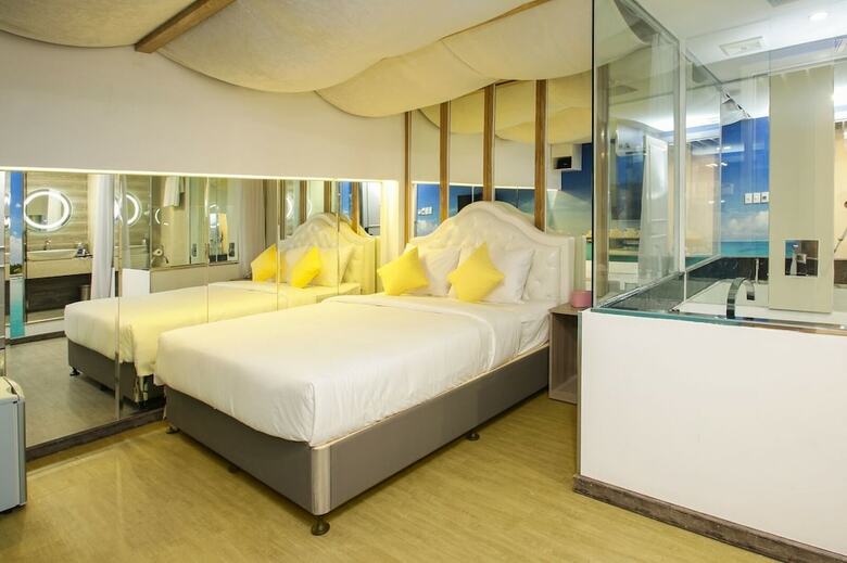 Cupid Hotel
