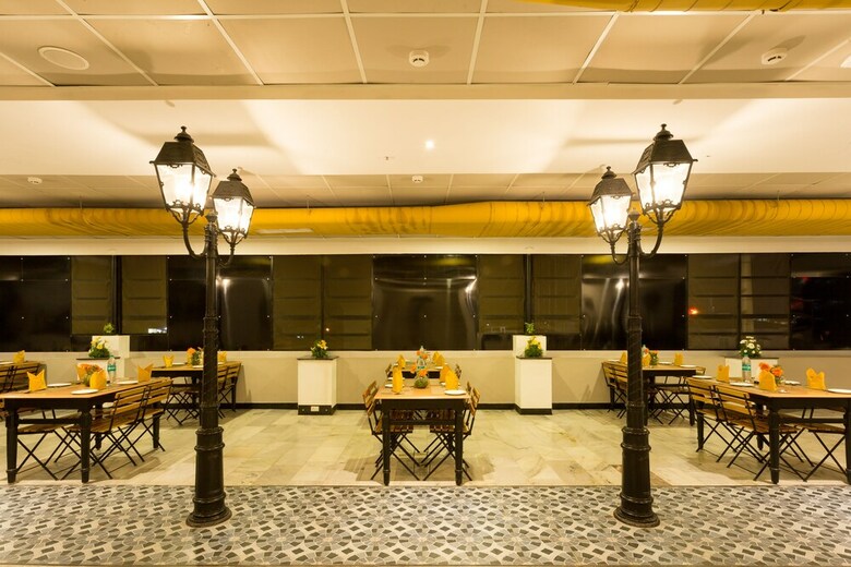 Zip By Spree Hotel Mangala International