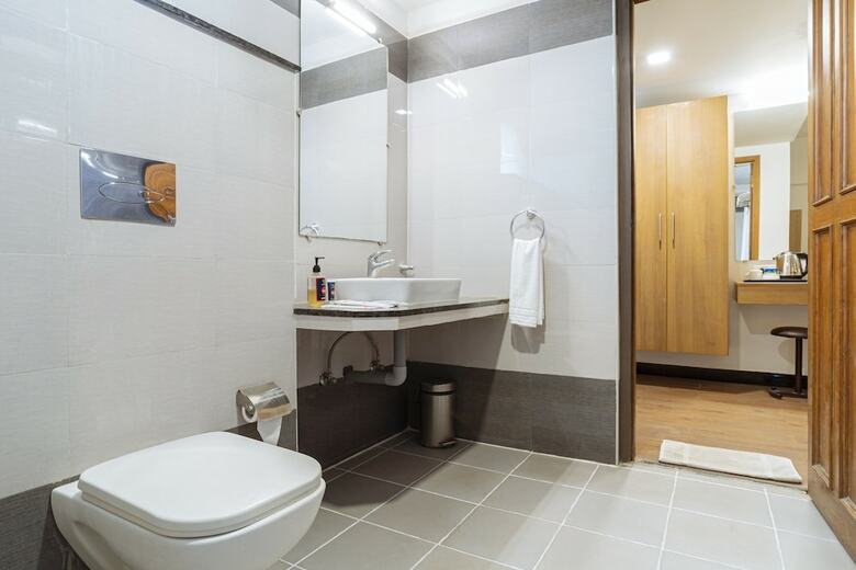 Zip By Spree Hotel Mangala International