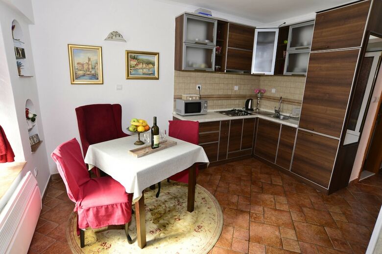 City House Apartments
