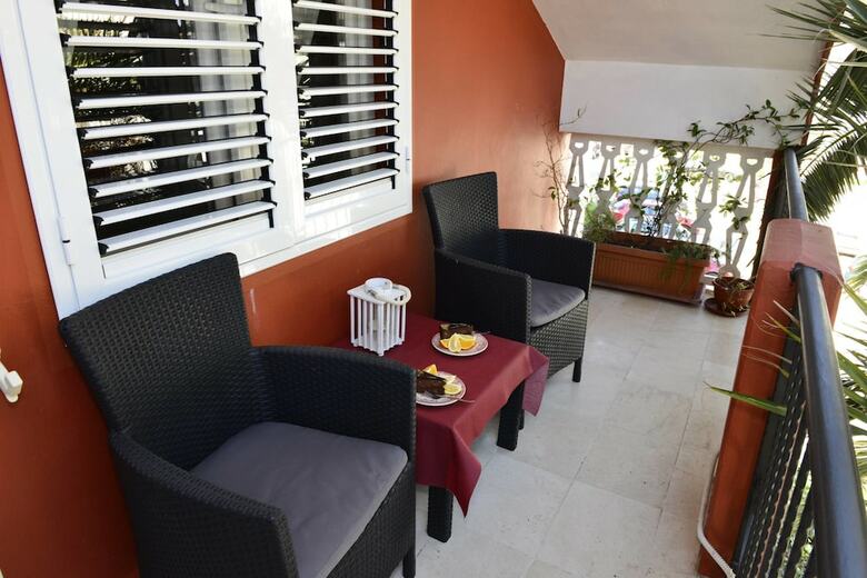 City House Apartments