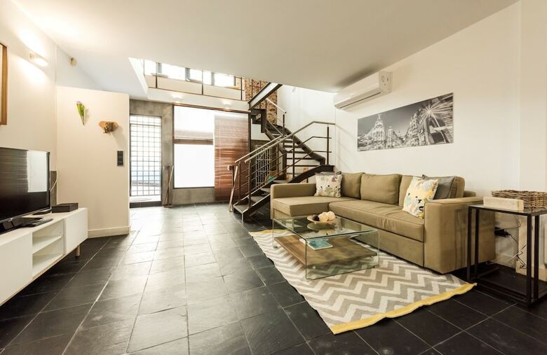Apartamentos Teatro Valle Incl�n City Center
