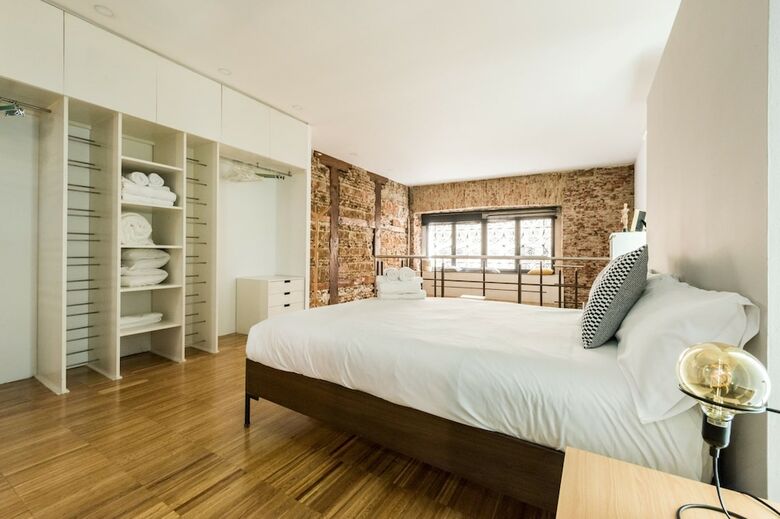 Apartamentos Teatro Valle Incl�n City Center