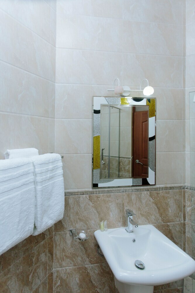 Aparthotel Myra Residences By Trianum