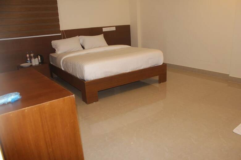 Hotel Olive Residency