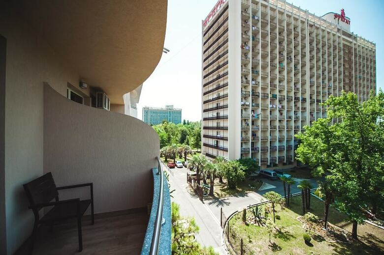 Alie Parusa Hotel