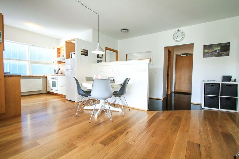 Apartamentos Downtown Charm Reykjavik, 2 Bedrooms With Balcony