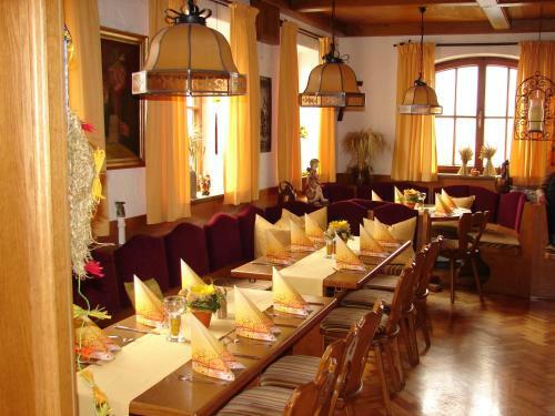 Hostal Gasthaus Zur Traube