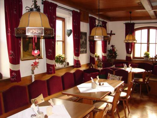 Hostal Gasthaus Zur Traube