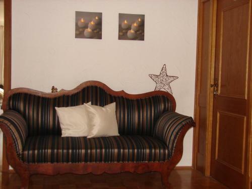Hostal Gasthaus Zur Traube