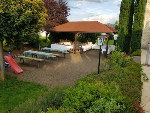 Hostal Hotel Zur Waage